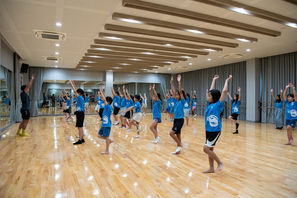 Wisdom Camp Performance Activity Wisdom Camp Dance and performance activity for 7 to 12 year old children